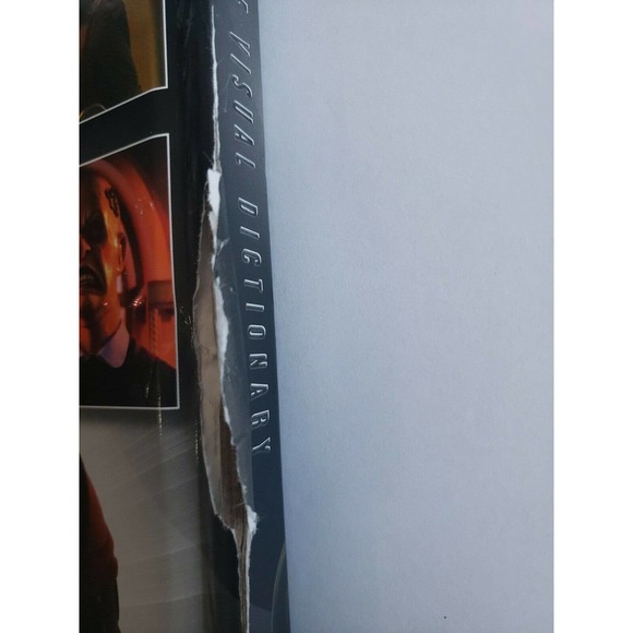 BBC Doctor Who The Visual Dictionary Hardback Book - Picture 3 of 5